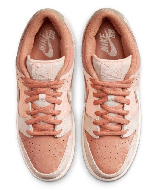 Nike SB Dunk Low Pro Premium 'Amber Brown Guava Ice Crimson Tint Hemp' Sneakers