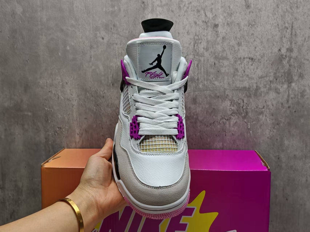 Air Jordan 4 Retro 'Comic' Unisex Sneakers - JA1135-100