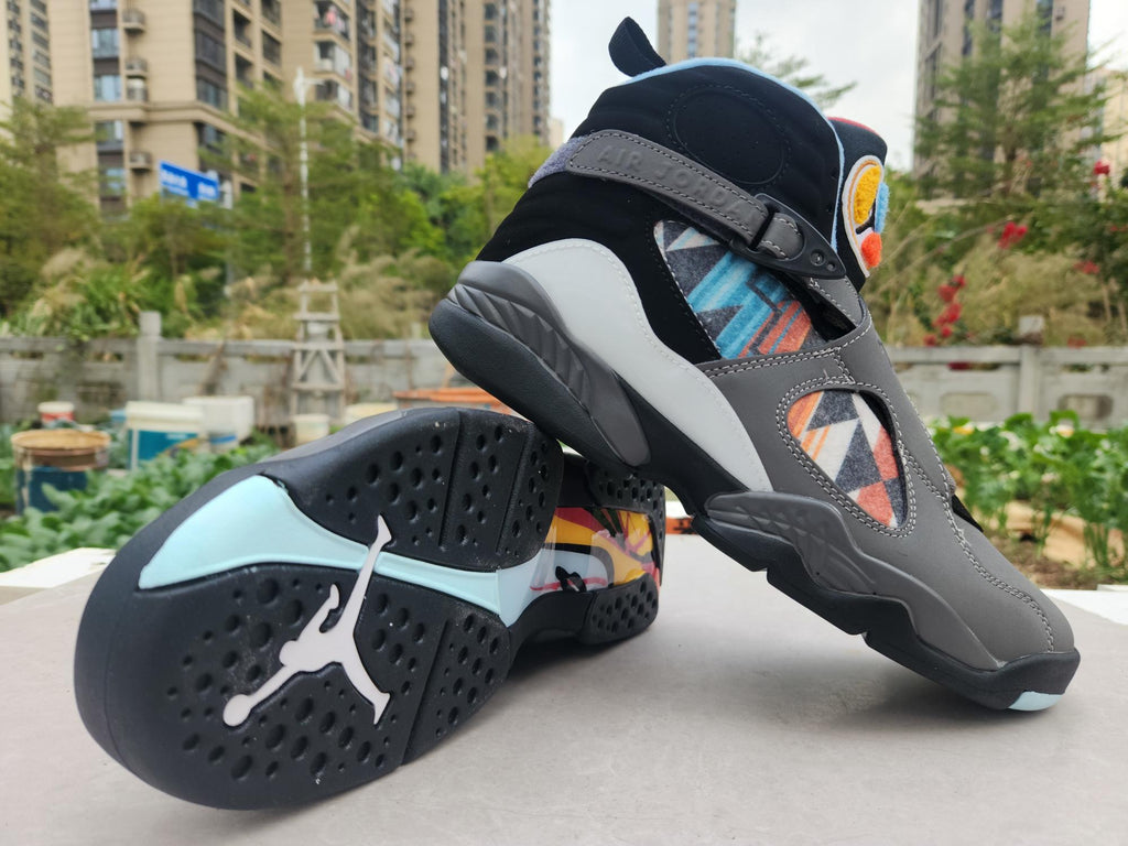 Air Jordan 8 Sneakers - Grey/Black/Jade