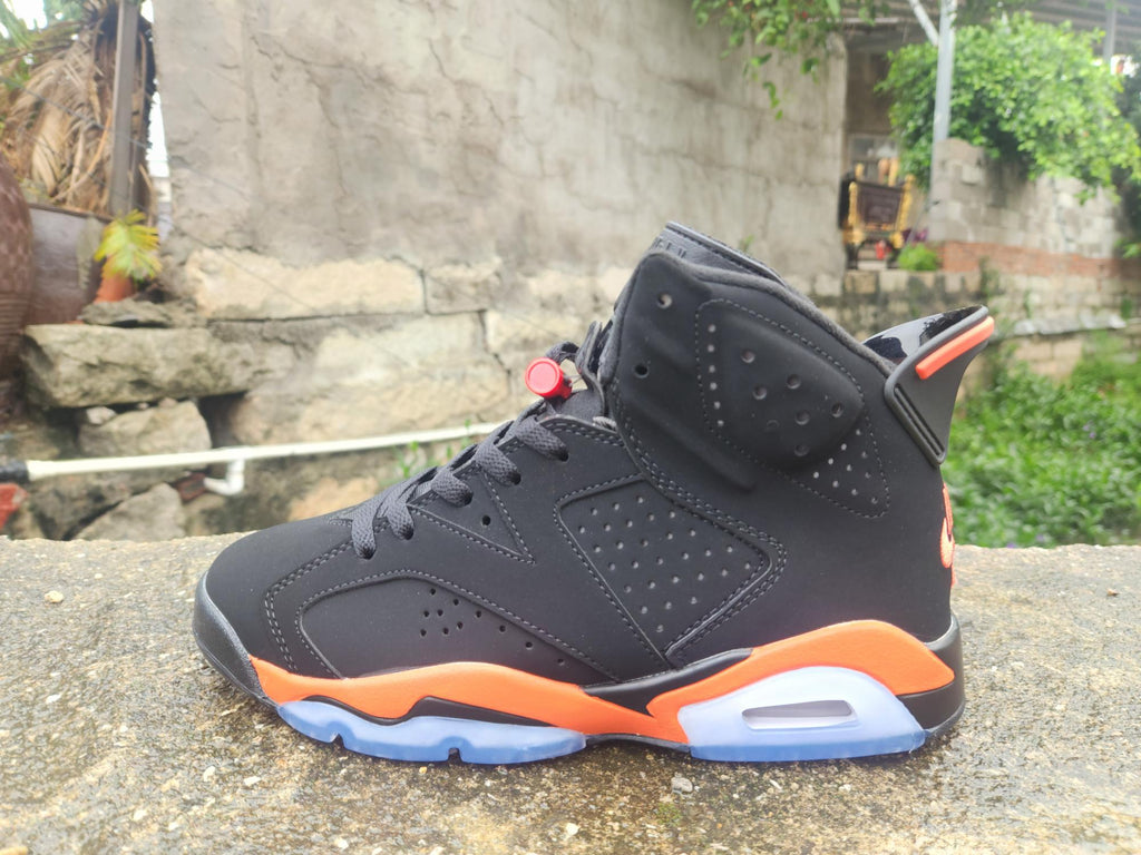Air Jordan 6 Retro 'Shattered Backboard' Sneakers - Black/Orange
