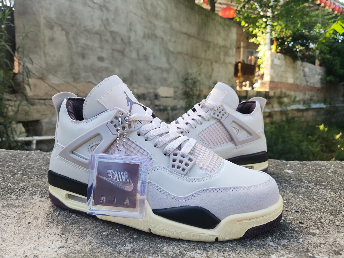 A Ma Maniére x Air Jordan 4 Sneakers - Brown/Pink