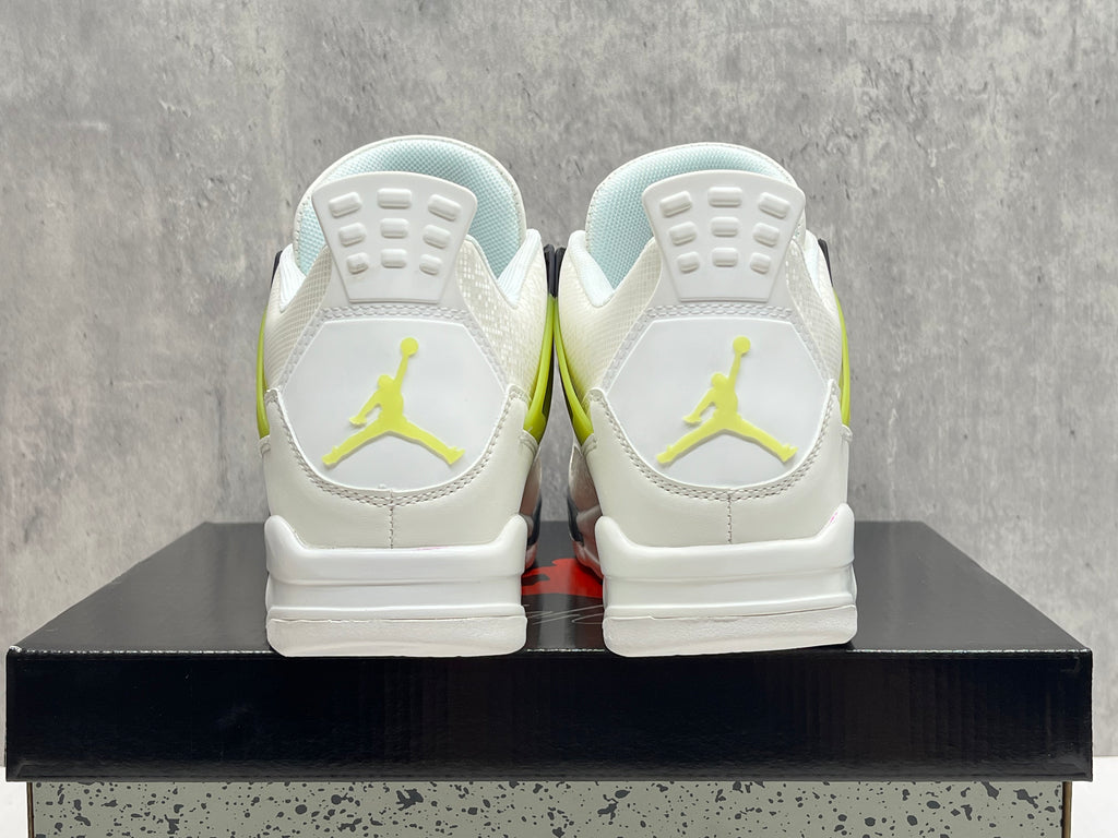 Air Jordan 4 Retro Sneakers - New Colorway