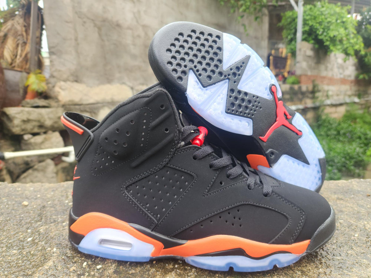 Air Jordan 6 Retro 'Shattered Backboard' Sneakers - Black/Orange