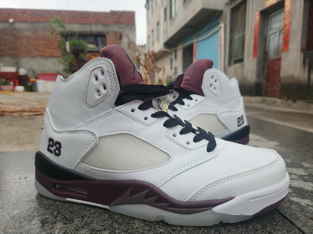 Air Jordan 5 Retro 'Violet Ore' Sneakers