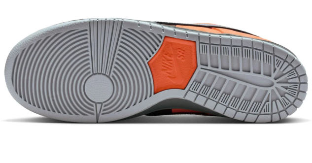 Nike SB Dunk Low Pro 'Muni Fast Pass' Sneakers - Safety Orange/Wolf Grey/Baroque Brown