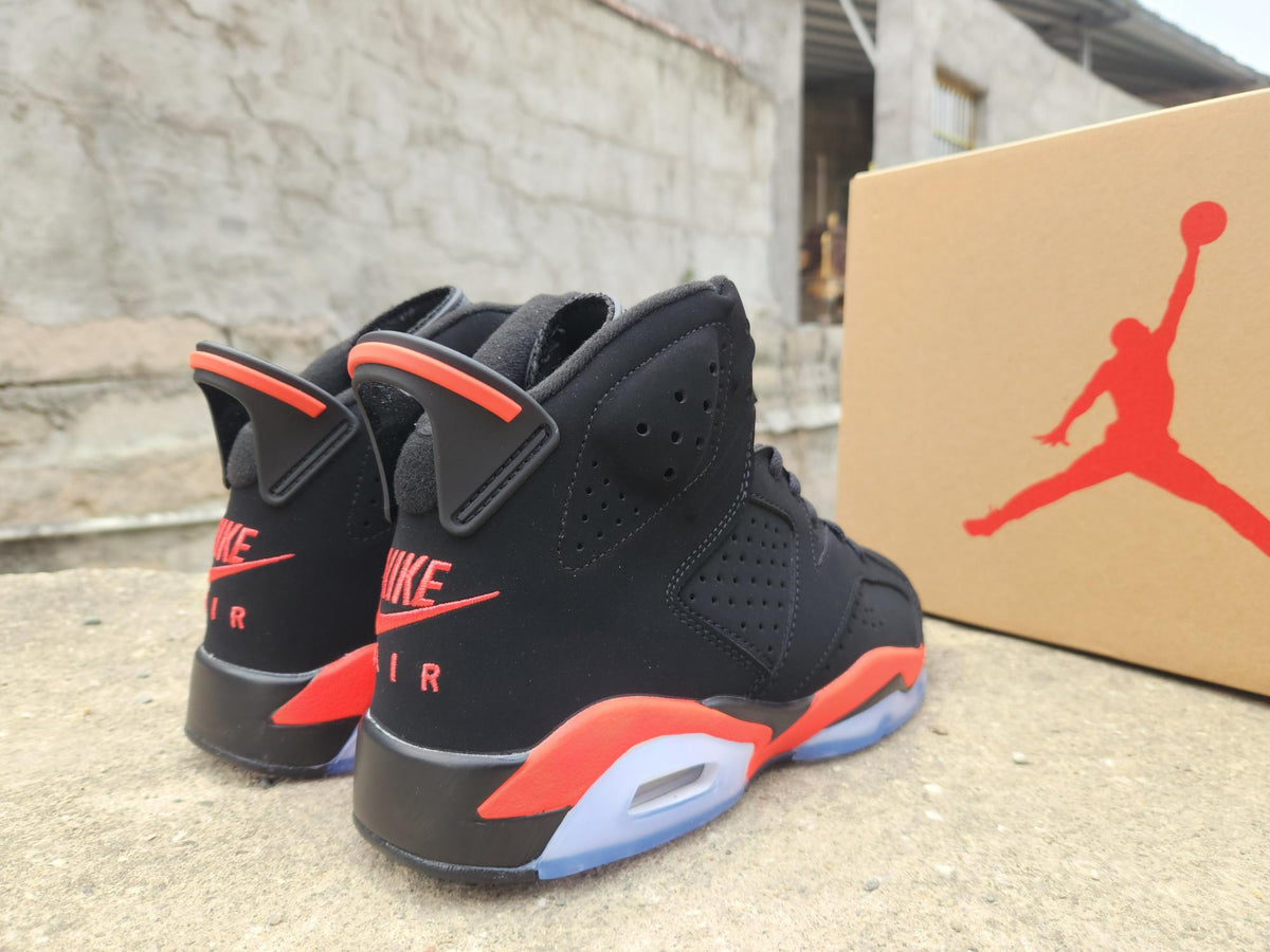 Air Jordan 6 'Shattered Backboard' Sneakers - Black/Red