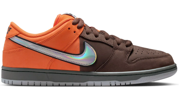 Nike SB Dunk Low Pro 'Muni Fast Pass' Sneakers - Safety Orange/Wolf Grey/Baroque Brown