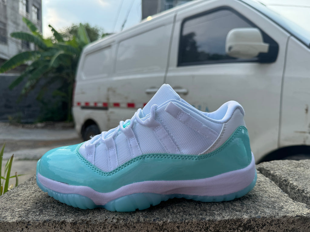 Air Jordan 11 White & Light Green | Meadow Hush