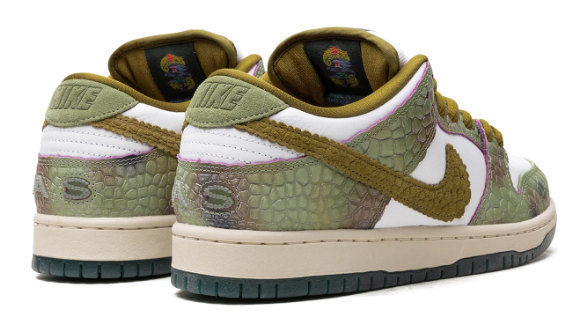 Nike SB Dunk Low Alexis Sablone 'Chameleon' Sneakers - HJ3386-300