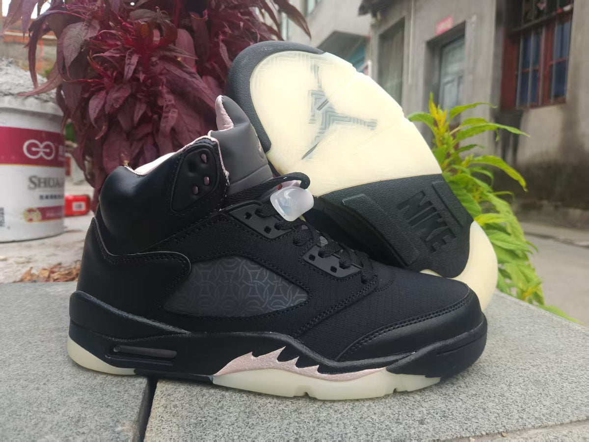Air Jordan 5 Retro 'Paris Saint-Germain' Sneakers