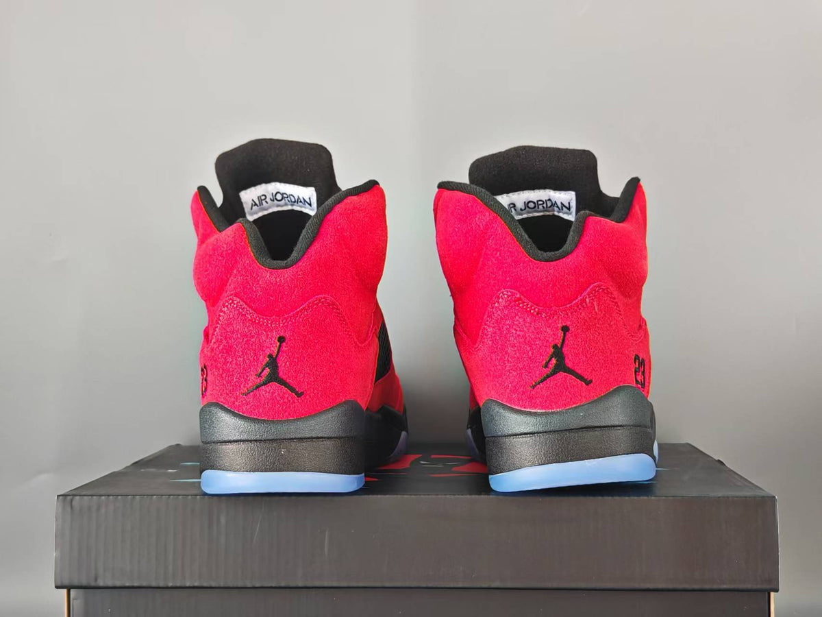 Air Jordan 5 Retro 'Batman Beyond' Unisex Sneakers - IY4876-001