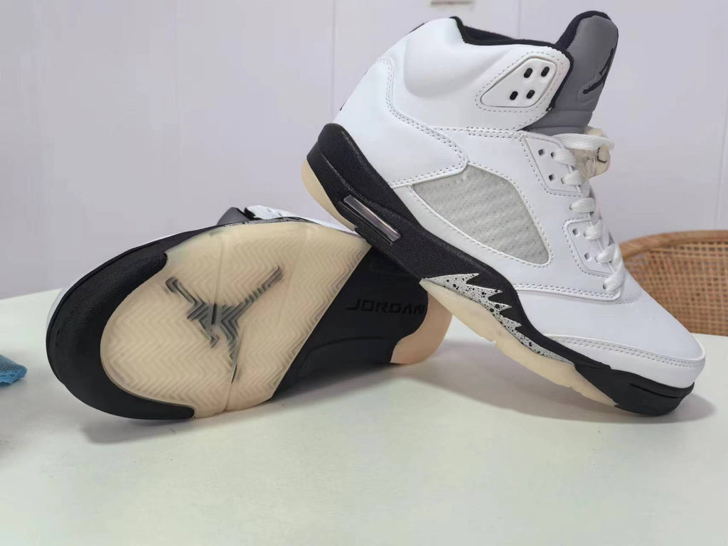 Air Jordan 5 White & Black | Monochrome Current