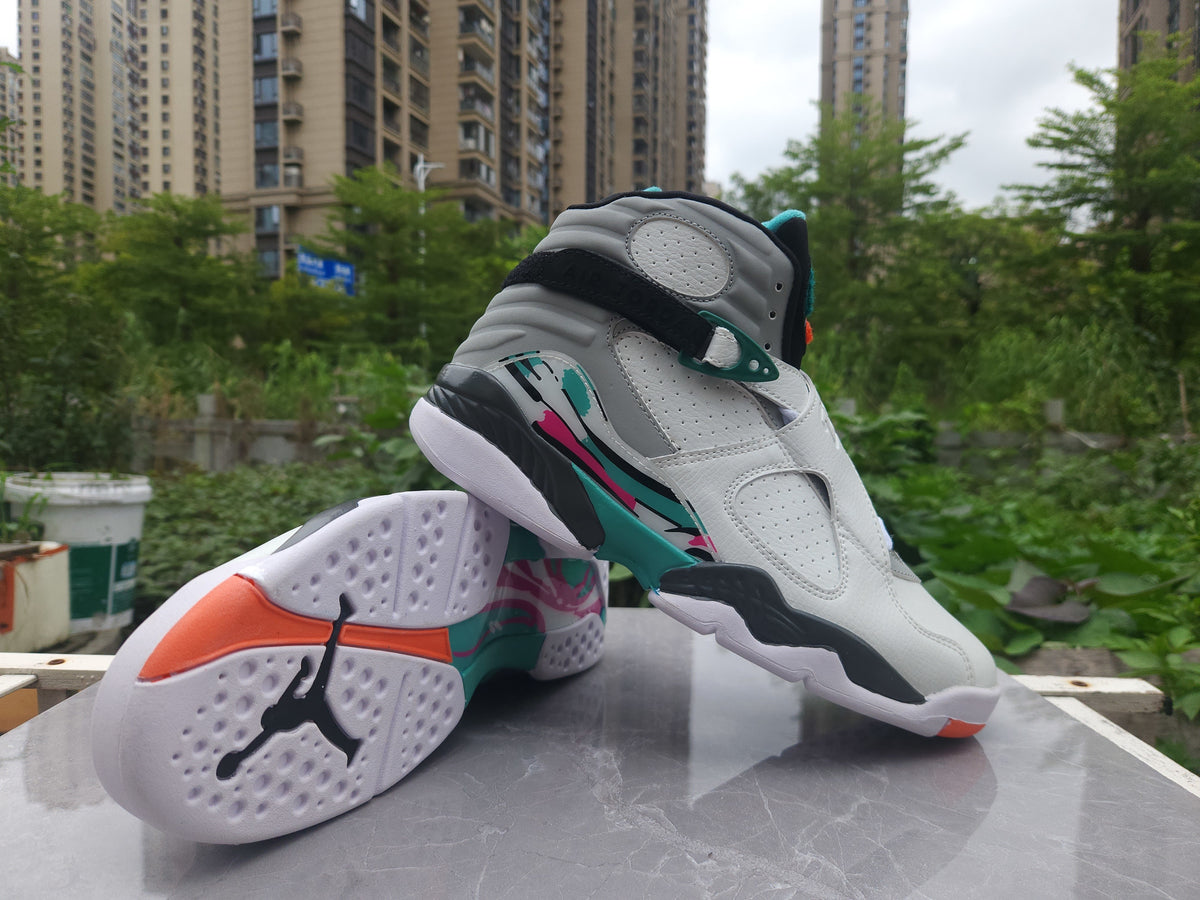 Air Jordan 8 Retro Sneakers - White/Grey/Green