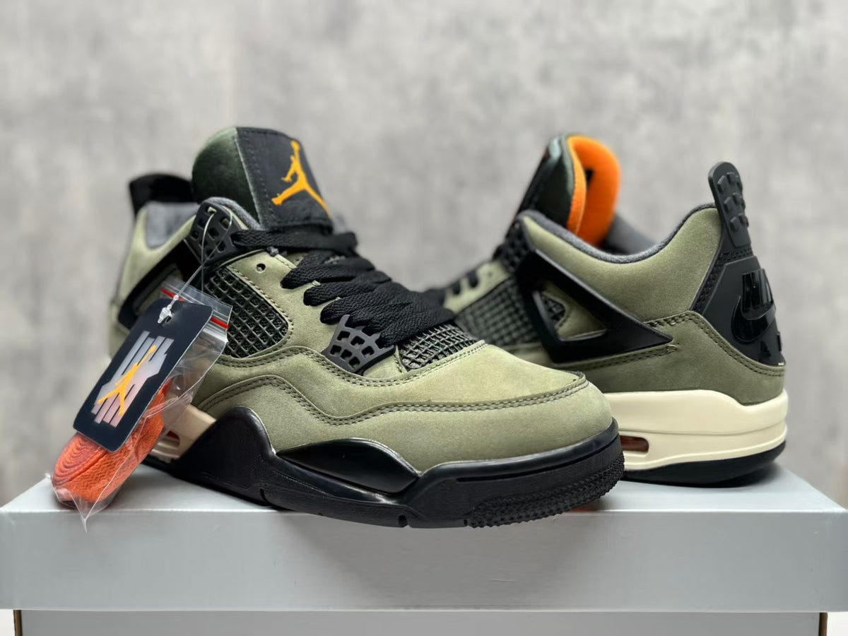 Air Jordan 4 Retro 'Silk Green' Sneakers