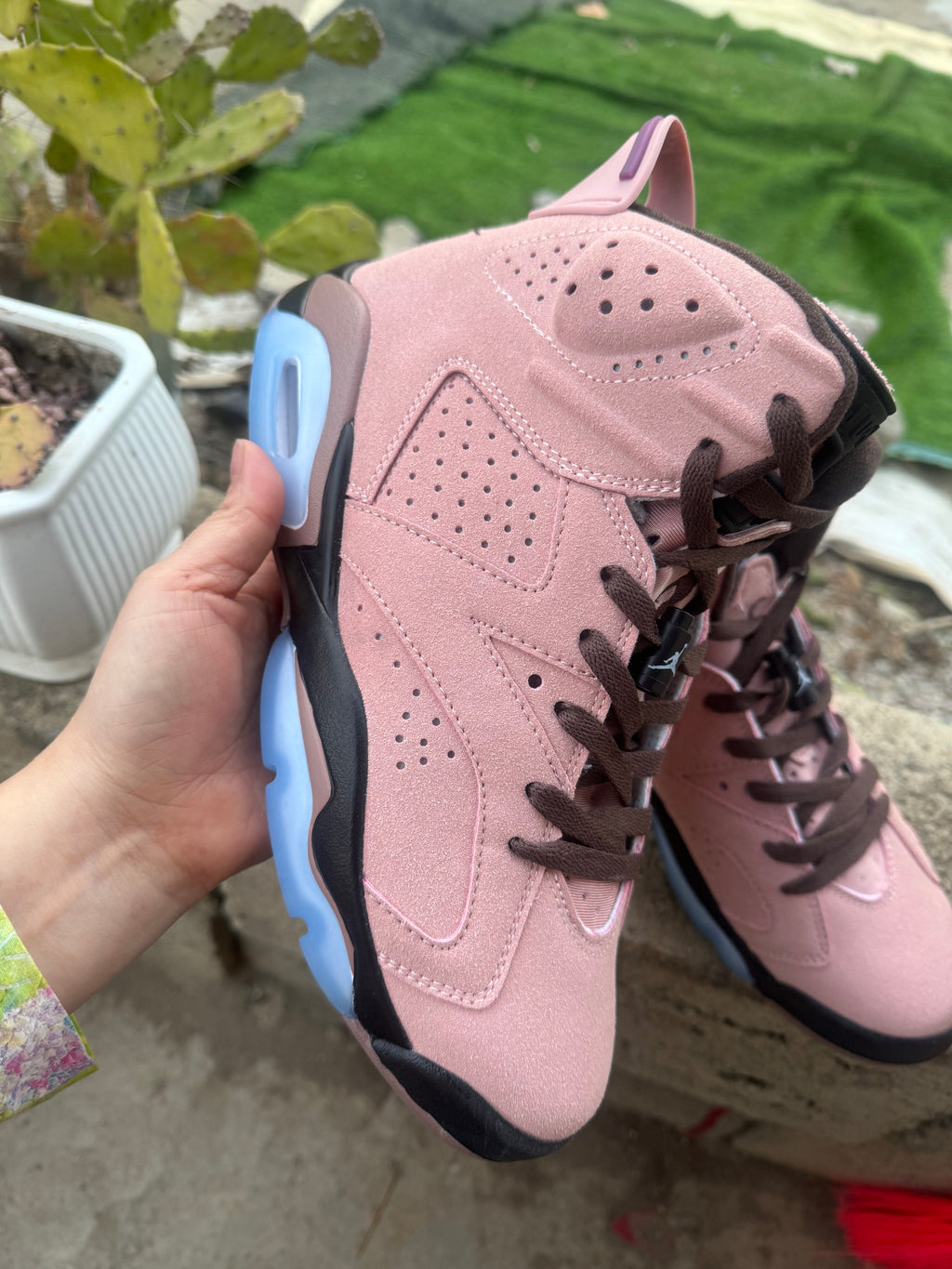 Air Jordan 6 Light Pink | Petal Prelude