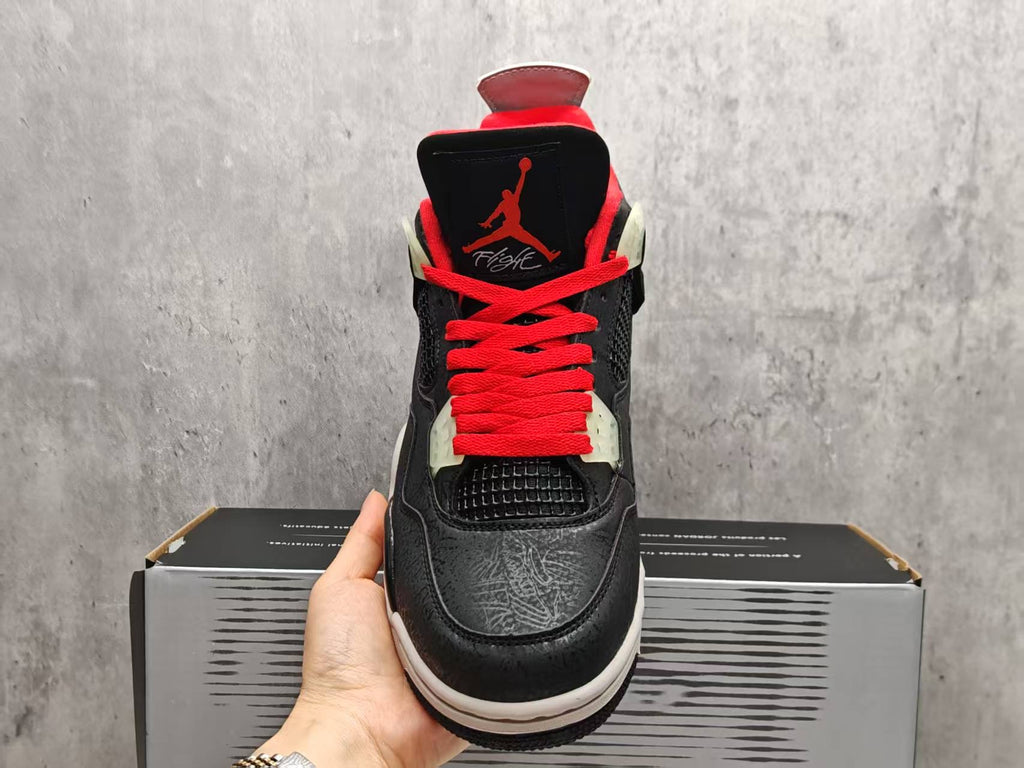 Air Jordan 4 Black Laser | Noir Signal